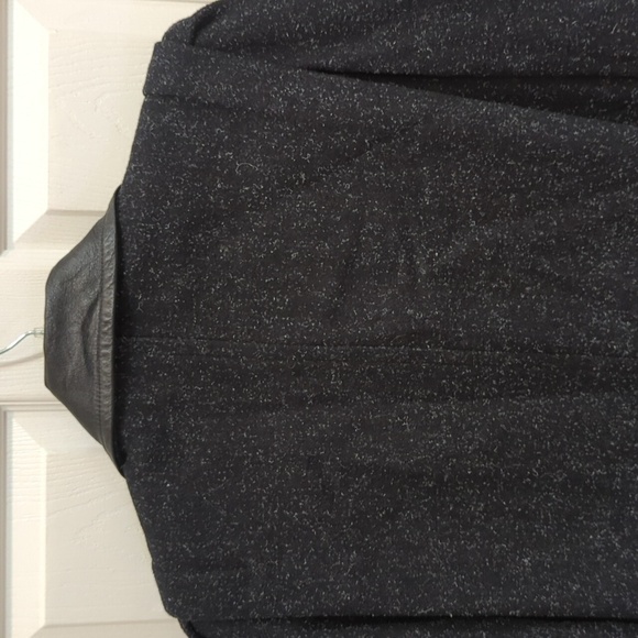 Maggie Lawrence Collection Vintage Wool Coat w/Leather Trim Size 12 - Picture 6 of 13